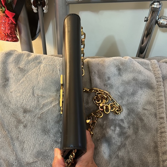 Louis Vuitton WOC Leather - Picture 12 of 13